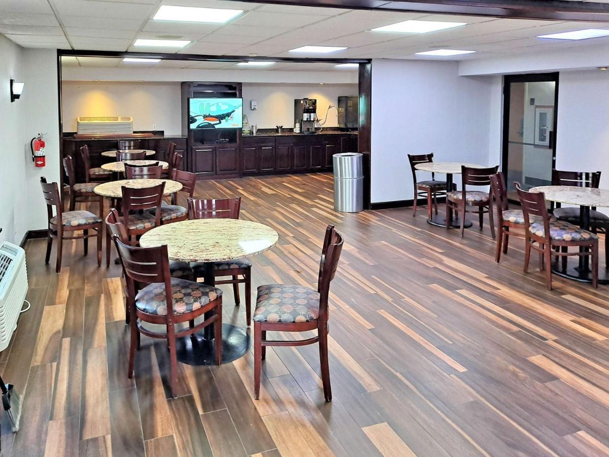 Suites Catonsville Md Baltimore West エクステリア 写真