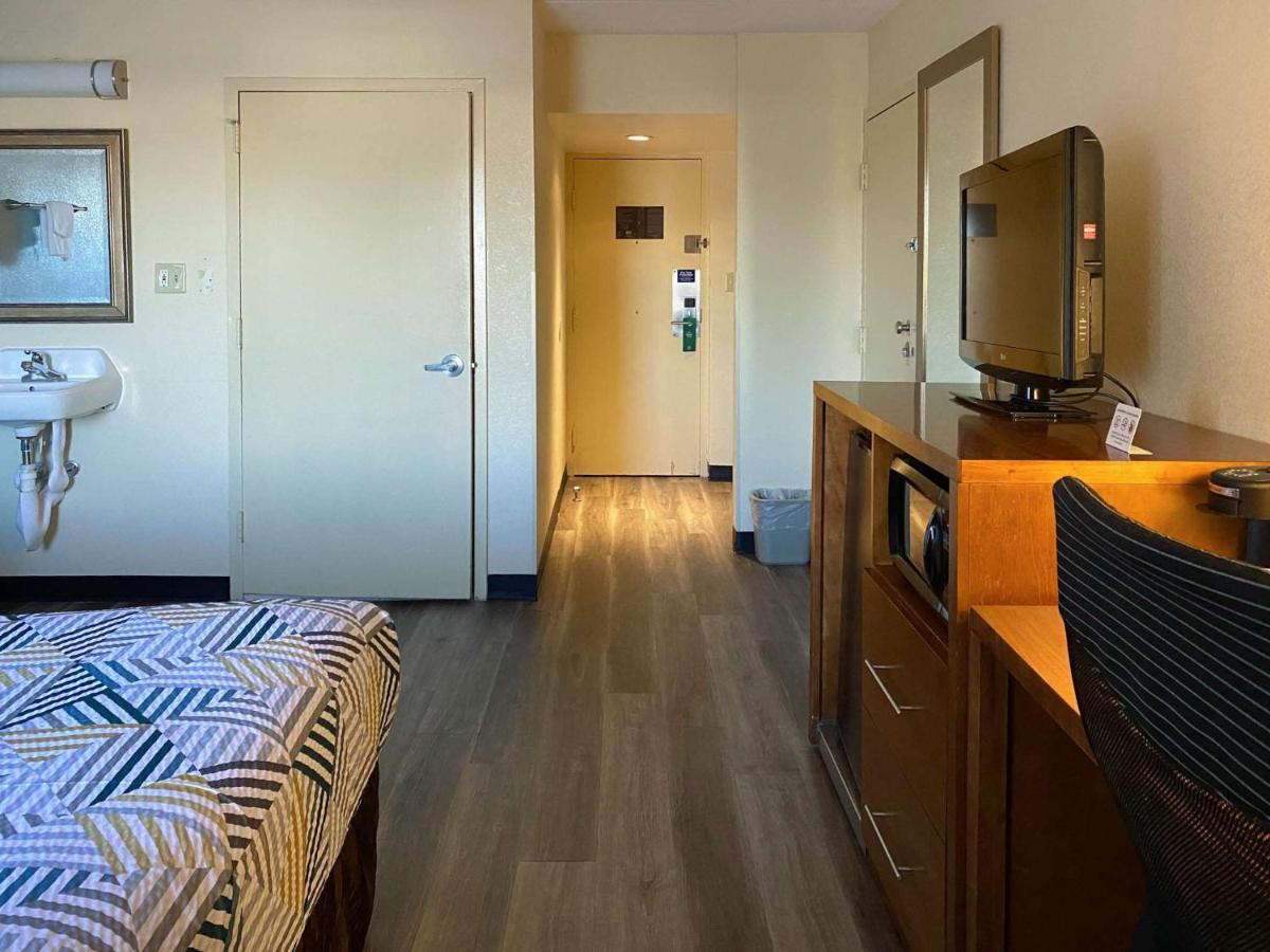 Suites Catonsville Md Baltimore West エクステリア 写真